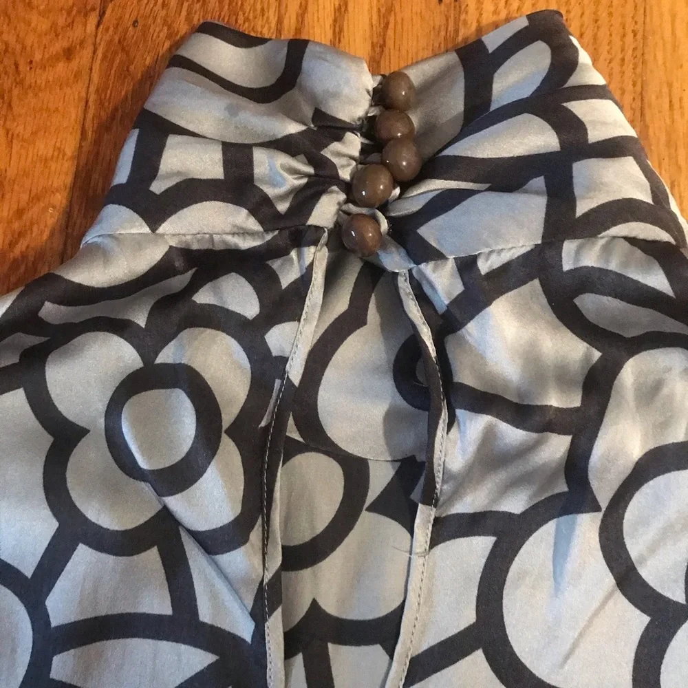 Moschino Printed Silk Blouse - Picture 5 of 9